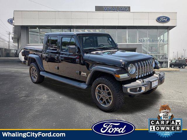 2020 Jeep Gladiator Overland 4WD photo