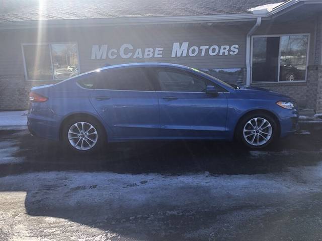 2020 Ford Fusion SE FWD photo