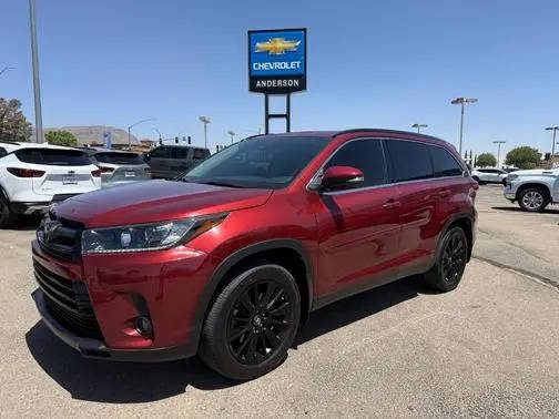 2019 Toyota Highlander SE AWD photo