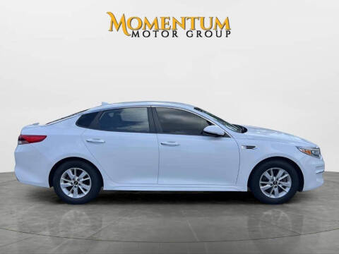2018 Kia Optima LX FWD photo