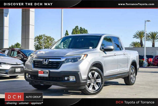 2019 Honda Ridgeline RTL-T AWD photo