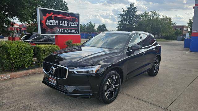 2019 Volvo XC60 Momentum AWD photo