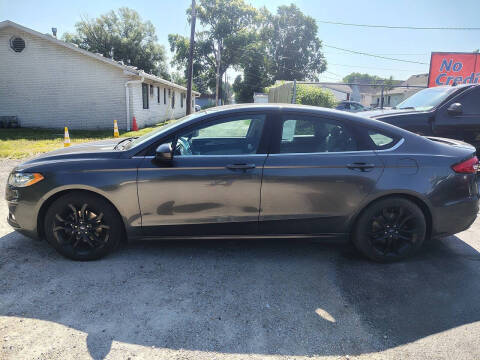 2020 Ford Fusion SE FWD photo