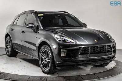 2020 Porsche Macan Turbo AWD photo