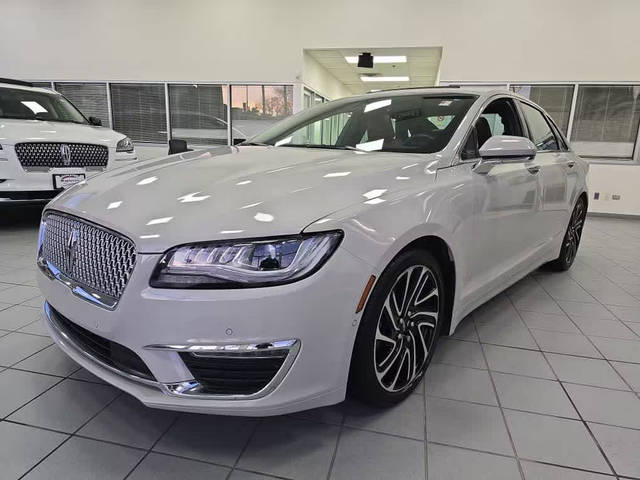 2020 Lincoln MKZ Reserve AWD photo