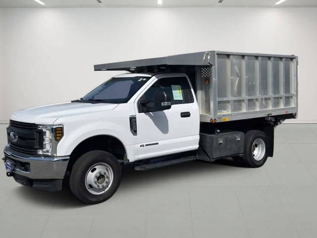 2019 Ford F-350 Super Duty XL 4WD photo
