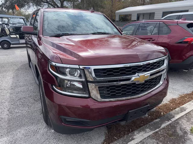 2020 Chevrolet Suburban LT 4WD photo