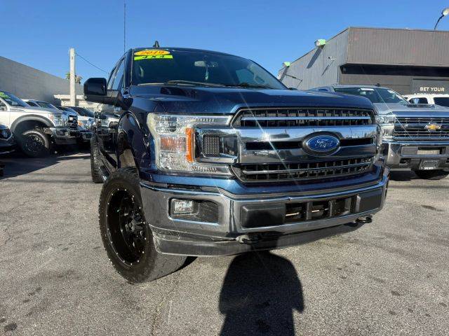 2019 Ford F-150 XLT 4WD photo