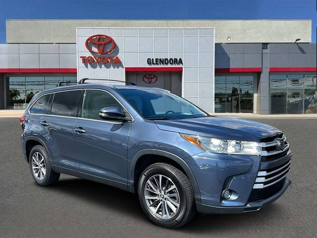 2019 Toyota Highlander XLE FWD photo