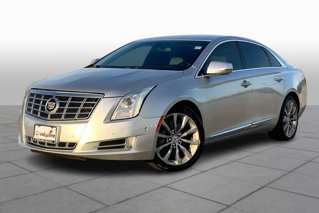 2015 Cadillac XTS Luxury FWD photo