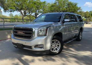 2019 GMC Yukon XL SLT RWD photo