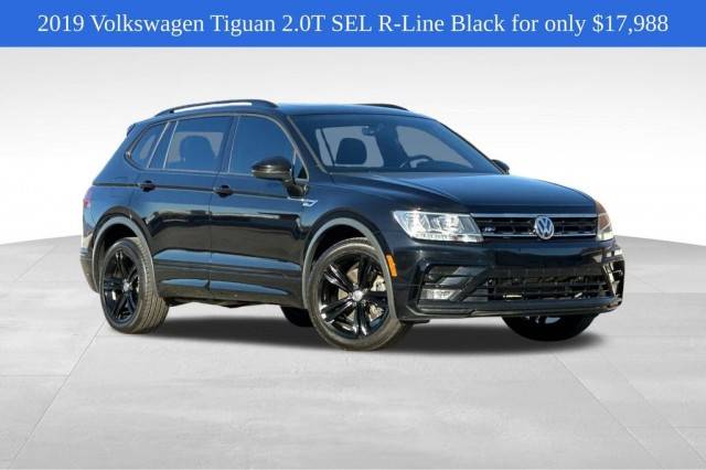 2019 Volkswagen Tiguan SEL R-Line Black AWD photo