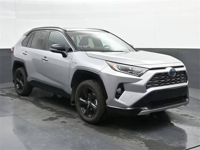 2019 Toyota RAV4 Hybrid XSE AWD photo