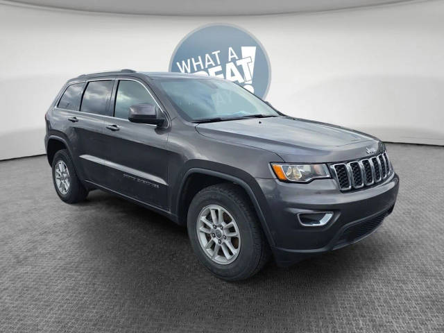 2020 Jeep Grand Cherokee Laredo E 4WD photo