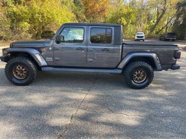 2020 Jeep Gladiator Overland 4WD photo