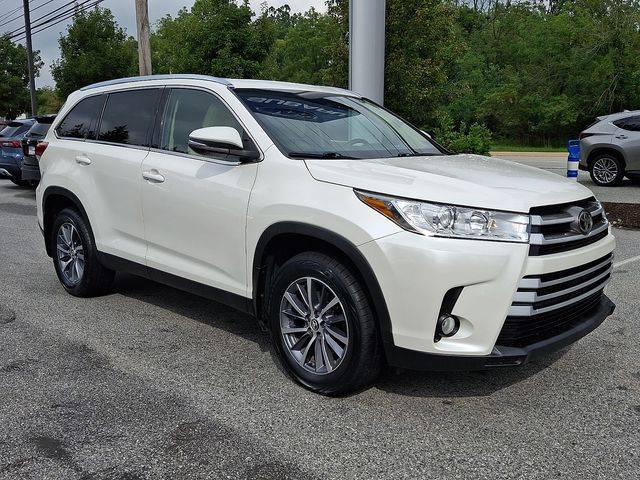 2019 Toyota Highlander XLE AWD photo