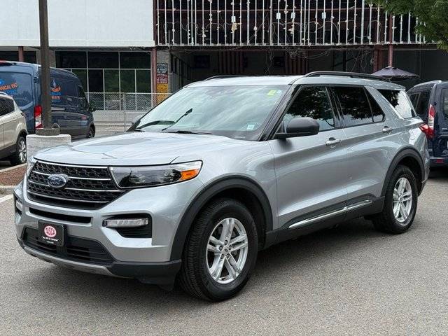2020 Ford Explorer XLT 4WD photo