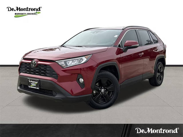 2019 Toyota RAV4 XLE FWD photo