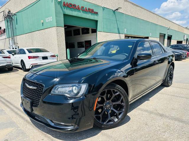 2019 Chrysler 300 300S RWD photo
