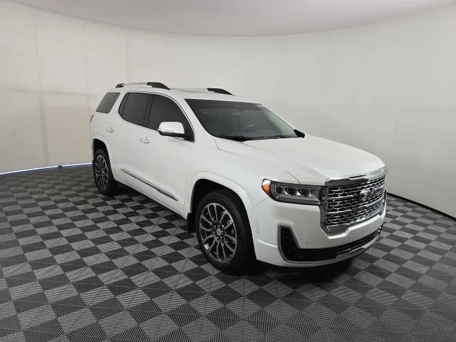 2020 GMC Acadia Denali AWD photo