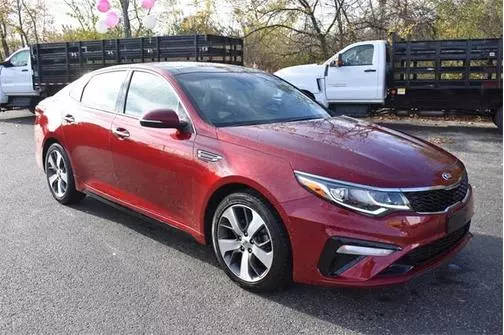 2020 Kia Optima S FWD photo