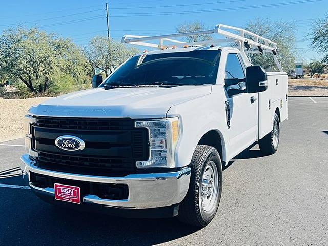 2019 Ford F-350 Super Duty XL RWD photo