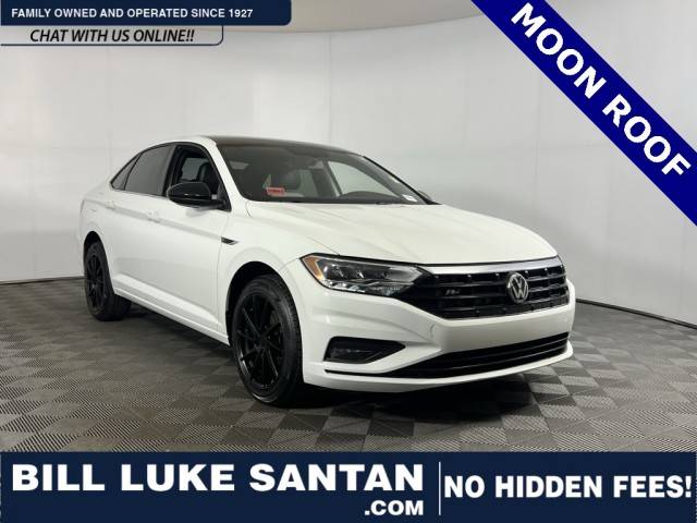 2019 Volkswagen Jetta R-Line FWD photo