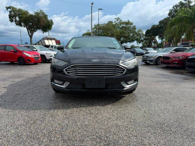2018 Ford Fusion SE FWD photo