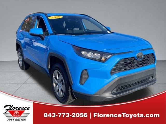 2019 Toyota RAV4 LE AWD photo