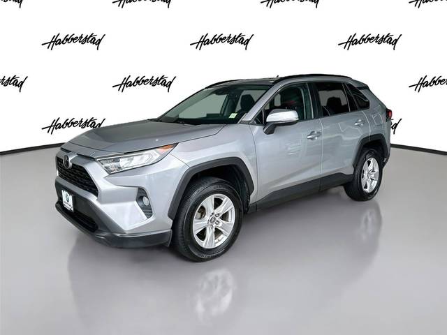 2019 Toyota RAV4 XLE AWD photo