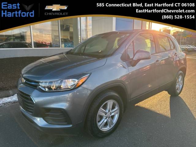 2020 Chevrolet Trax LS FWD photo