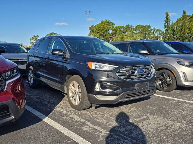 2019 Ford Edge SEL AWD photo