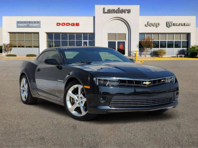 2015 Chevrolet Camaro LT RWD photo