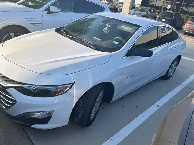 2020 Chevrolet Malibu LS FWD photo