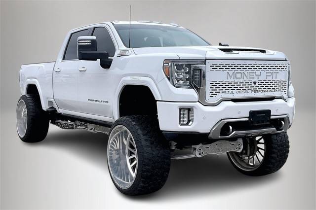 2020 GMC Sierra 2500HD Denali 4WD photo