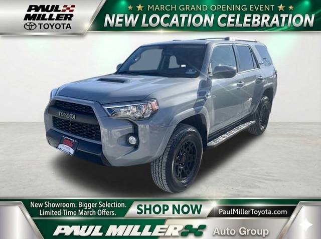 2017 Toyota 4Runner TRD Pro 4WD photo