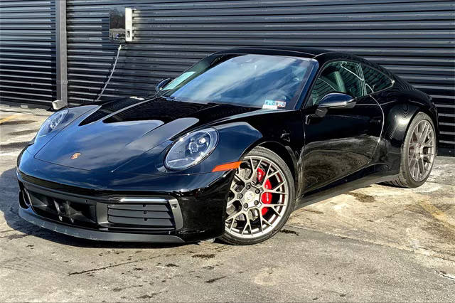 2020 Porsche 911 Carrera 4S AWD photo