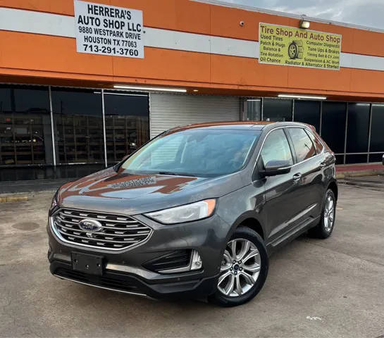 2019 Ford Edge Titanium FWD photo