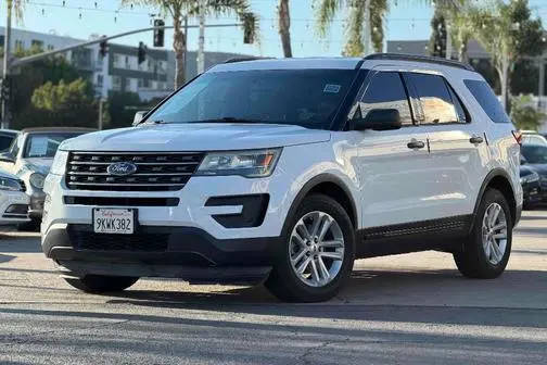 2016 Ford Explorer Base FWD photo