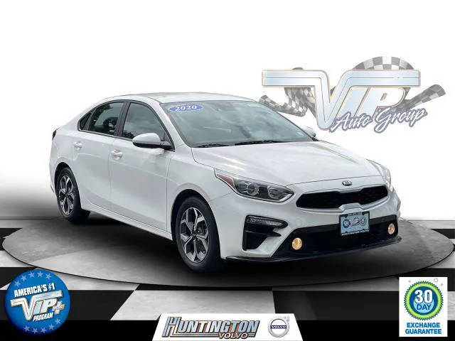 2020 Kia Forte LXS FWD photo