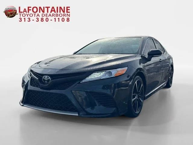 2020 Toyota Camry XSE FWD photo