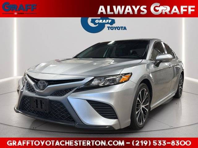 2019 Toyota Camry SE FWD photo