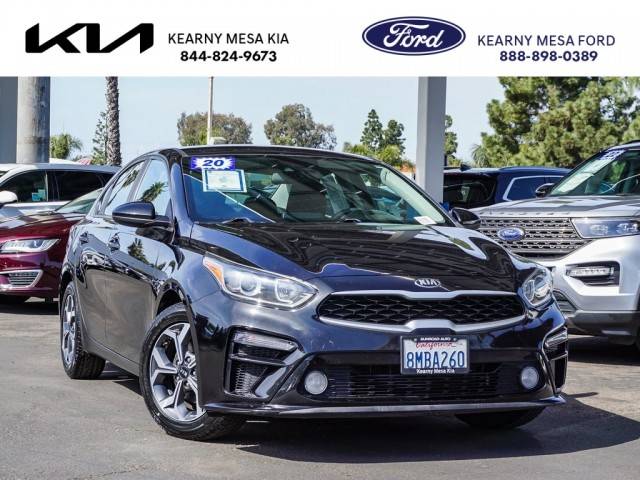 2020 Kia Forte LXS FWD photo