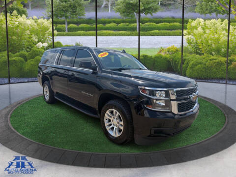 2018 Chevrolet Suburban LT 4WD photo