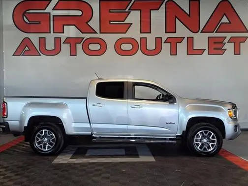 2015 GMC Canyon 4WD SLE 4WD photo