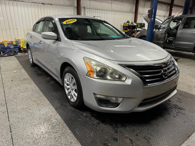 2015 Nissan Altima 2.5 S FWD photo