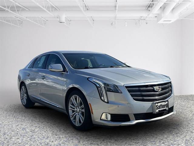 2019 Cadillac XTS Luxury FWD photo