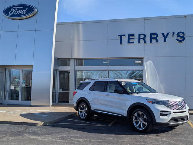 2020 Ford Explorer Platinum 4WD photo