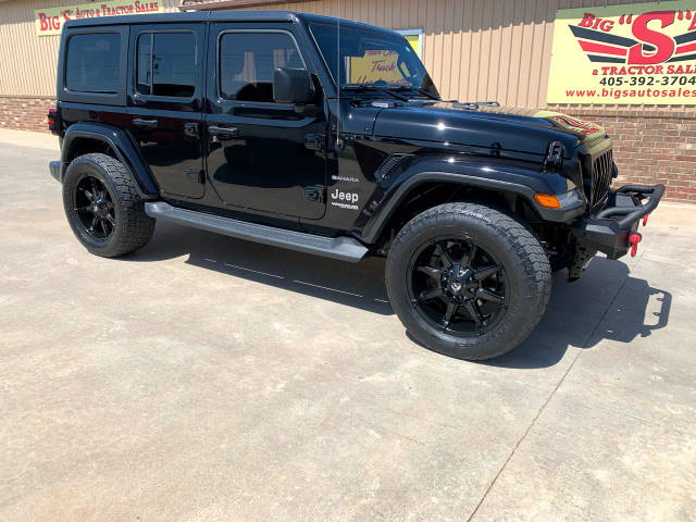 2019 Jeep Wrangler Unlimited Sahara 4WD photo