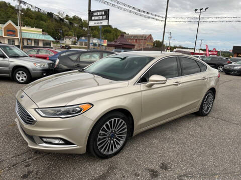 2017 Ford  SE FWD photo